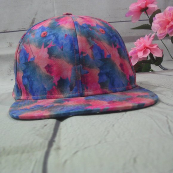 NWOT Oddities Three Thousand Cap - one size-adjustable-Pocket inside - Picture 3 of 3